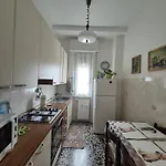 Luma Daire Vado Ligure