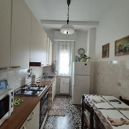 Luma Lejlighed Vado Ligure